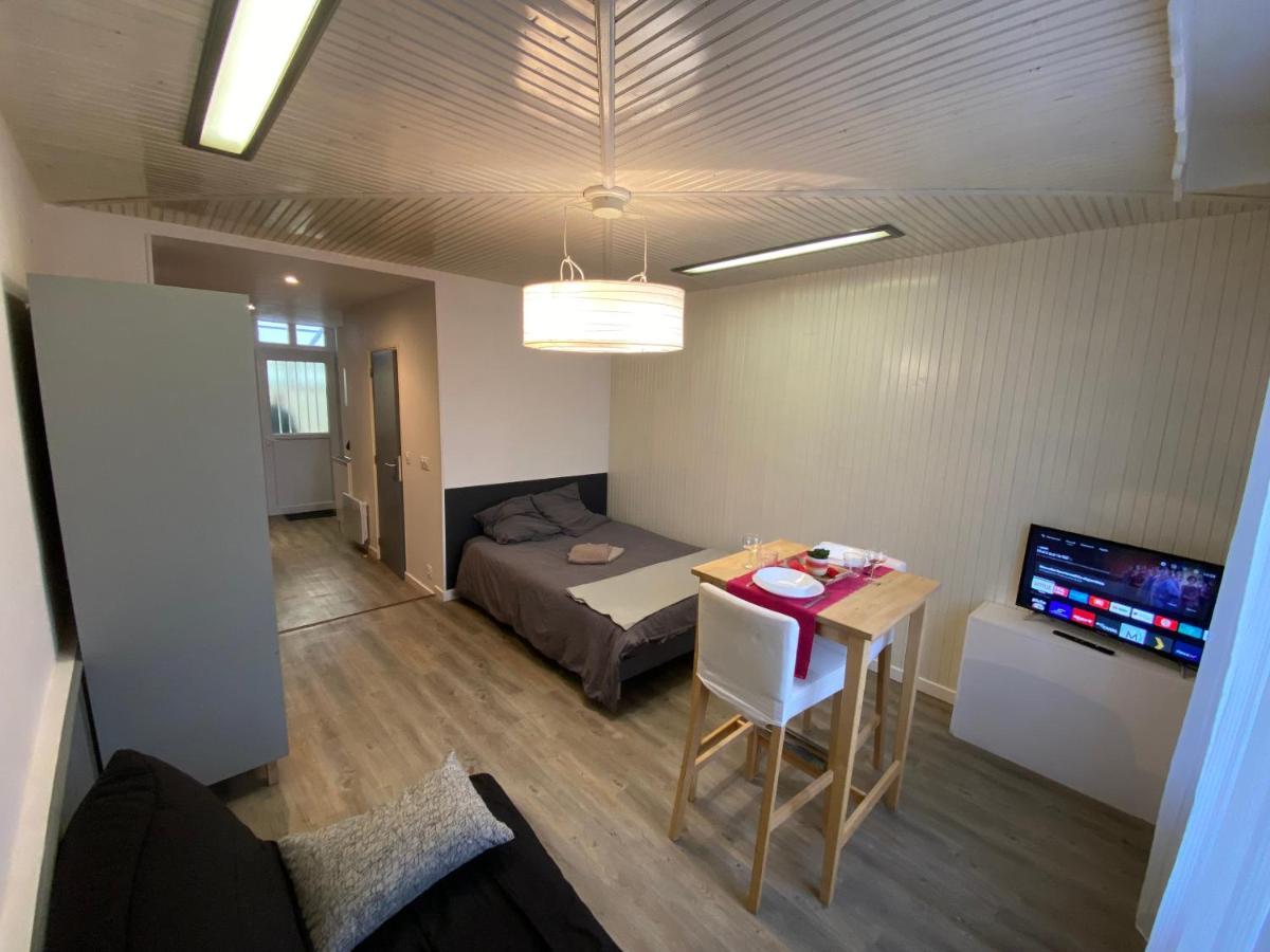 Les Coquelicots Wifi Apartment Troyes Exterior photo